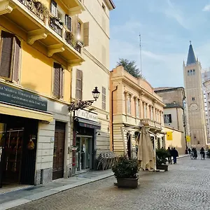 Strada Duomo Parma